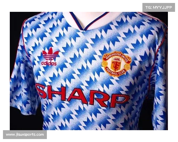 美洲队发布世俱杯新球衣 复古设计致敬1956年冠军队 美洲队发布世俱杯新球衣 复古设计致敬1956年冠军队